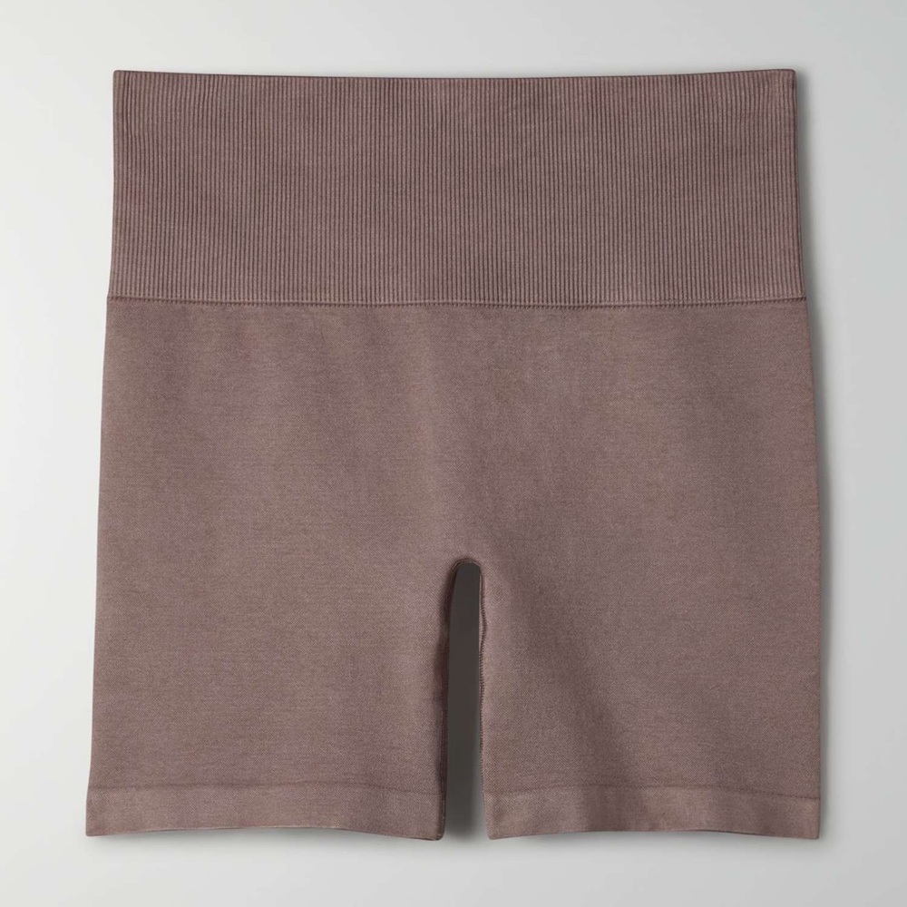 TNA Atmosphere Ribbed Shorts
